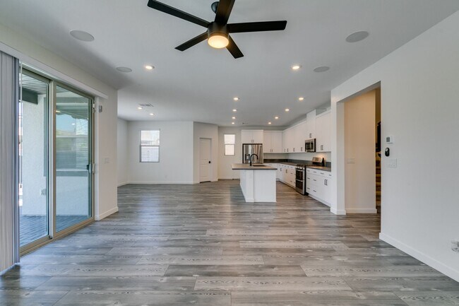 Building Photo - Spacious 4 Bedroom + Loft Tule Springs Home with Heated Pool & 3-Car Garage