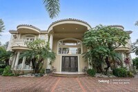 Building Photo - 5344 Leghorn Ave