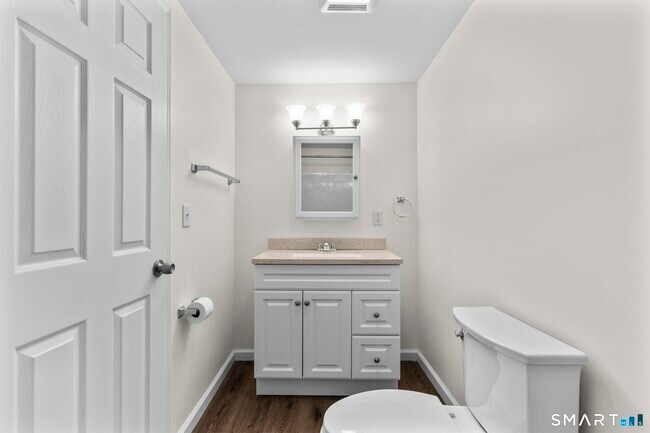 Building Photo - 83 Prospect St