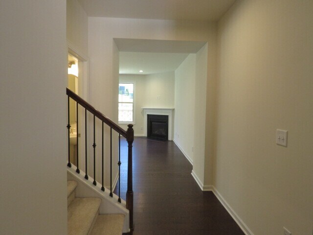 Building Photo - 114 White Crane Ct