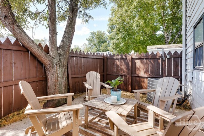 Building Photo - 1905 S Milledge Ave