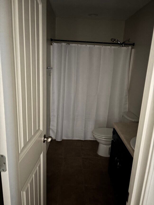 Building Photo - 118 Great Oak Way