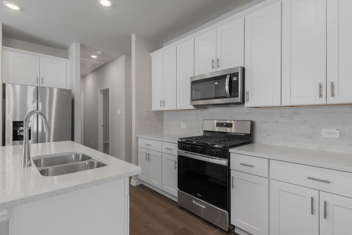 Building Photo - 818 Honeydew Ln