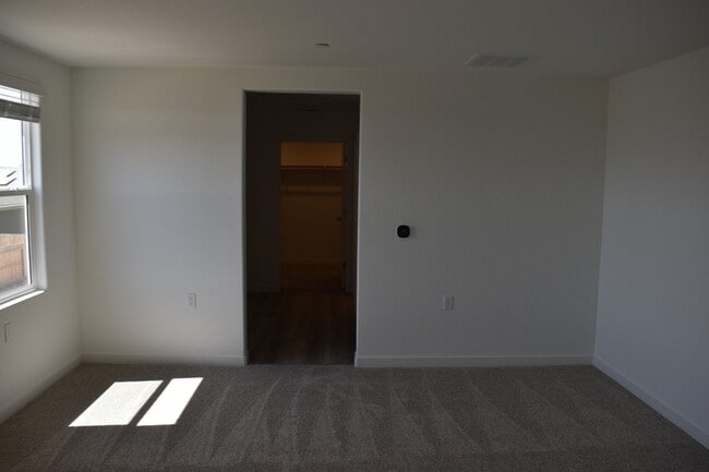 Building Photo - 4752 Sami Jo Dr