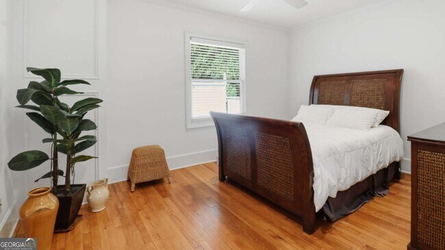 Building Photo - 857 Chattahoochee Dr