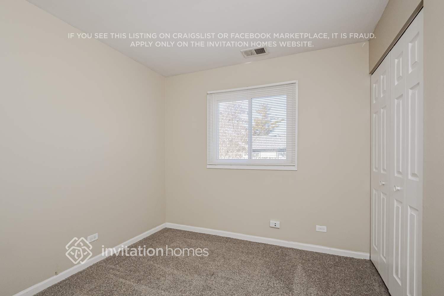 Building Photo - 880 Edenwood Dr