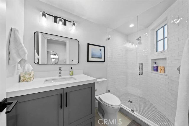 Building Photo - 309 Crest Dr