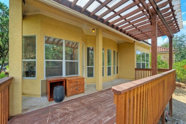 Building Photo - 3912 Coopers Hawk Cove