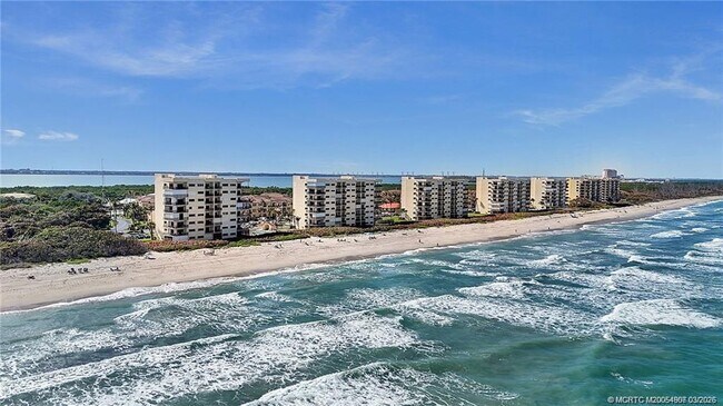 Building Photo - 7410 S Ocean Dr