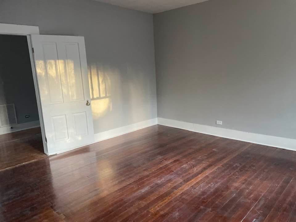 Building Photo - 201 E 3rd St