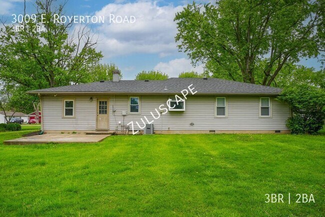 Building Photo - 3009 E Royerton Rd