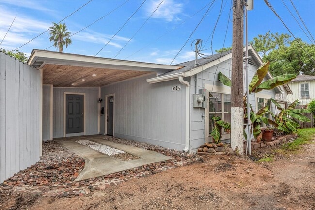 Building Photo - 618 Harvard St