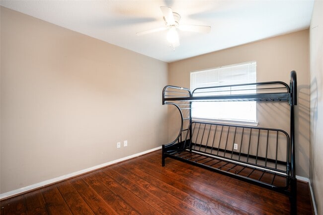 Building Photo - 17219 Lilac Vale Ct