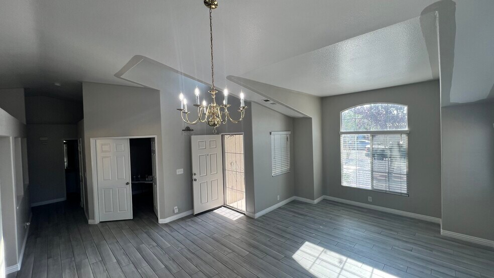 Living Room/ Formal Dinning - 9083 Powell Ave