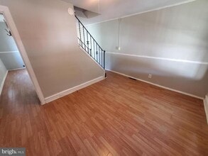 Building Photo - 1736 Fairview St