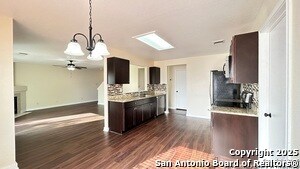 Building Photo - 8018 Chestnut Gate Dr