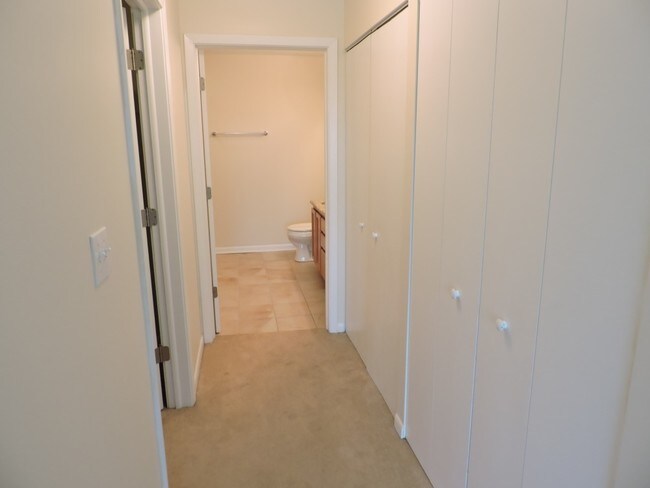 Building Photo - 8255 Skokie Blvd