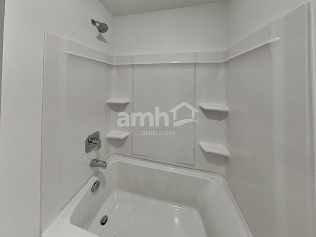 Building Photo - 7430 Keller Ln