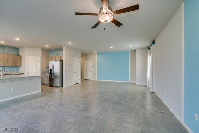 Building Photo - 4488 Ginger Hls Ave