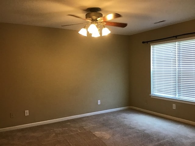 Building Photo - 101 Two Gait Ln