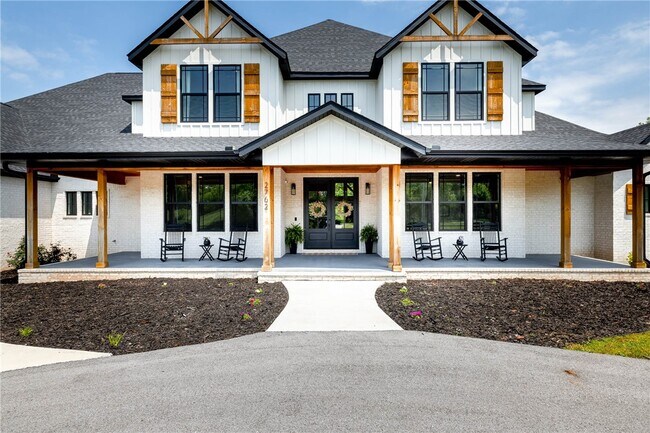 Building Photo - 2762 Wilson Ln