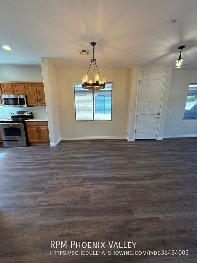 Building Photo - 1742 W Owens Way