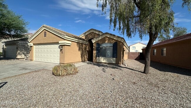 Primary Photo - 8516 W Riley Rd