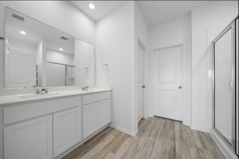 Building Photo - 31123 Brightwell Bnd