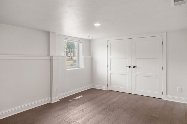 Building Photo - 5350 Tejon St