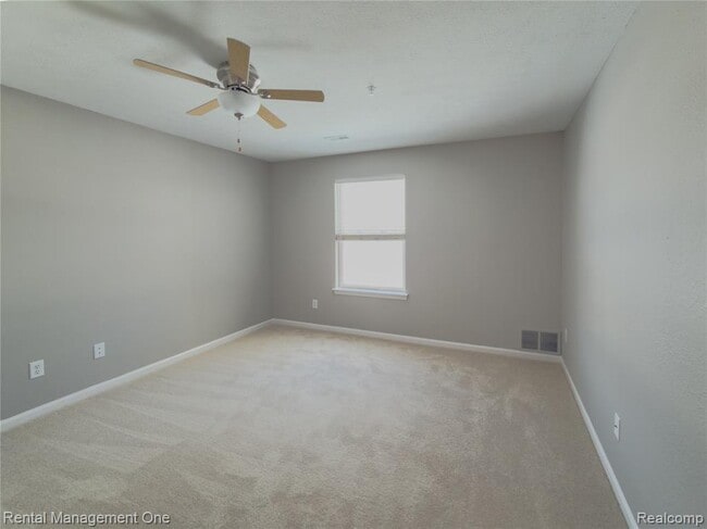 Building Photo - 1341 Millbrook Trail