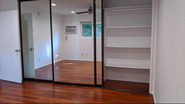 Building Photo - 1926 Glendon Ave