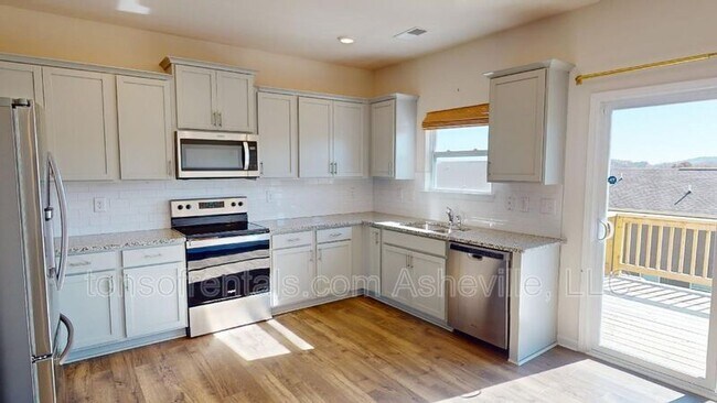 Building Photo - 354 Tavernier Ln