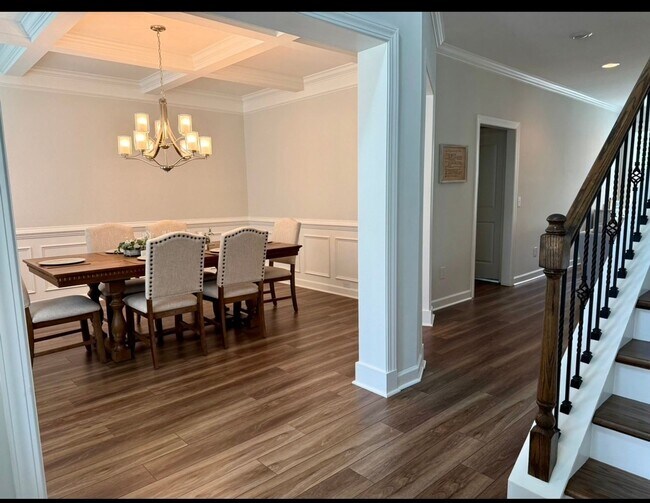 Building Photo - Luxury Living in Simpsonville – Spacious Home with Premium Amenities