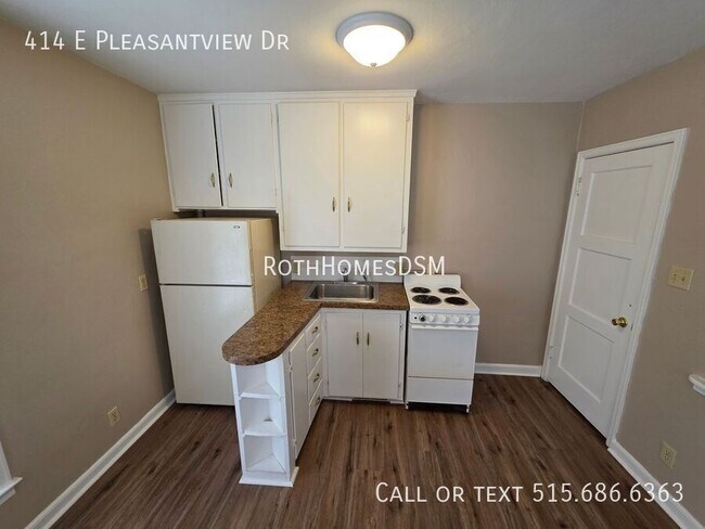 Building Photo - 414 E Pleasant Vw Dr