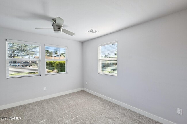 Building Photo - 4232 North 19th Pl