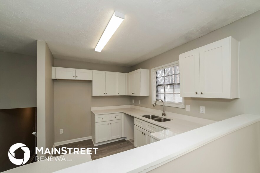 Building Photo - 3847 Rocklane Ct