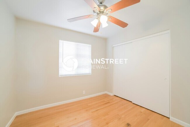 Building Photo - 4 Bedroom Pet-Friendly Home in Peoria, AZ with Main Street Renewal