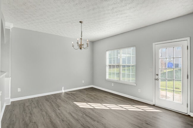 Building Photo - Gorgeous 3-Bedroom Home with Extra Flex Space!