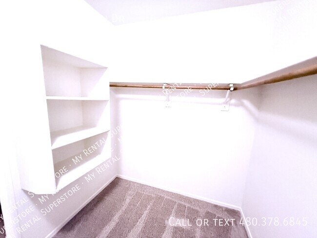 Building Photo - 29152 N Red Finch Dr