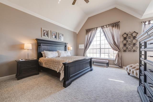 Building Photo - 1804 Briaroaks Dr