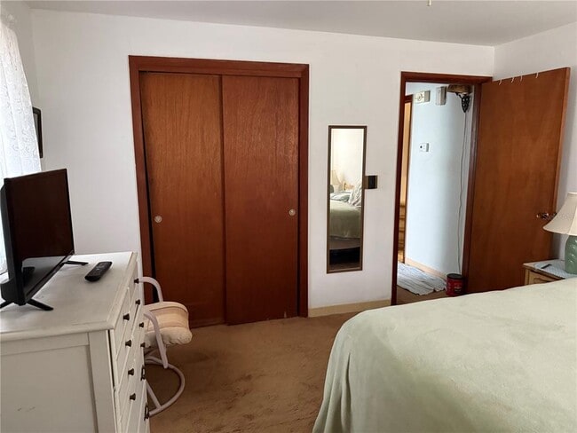 Building Photo - 5854 9th St