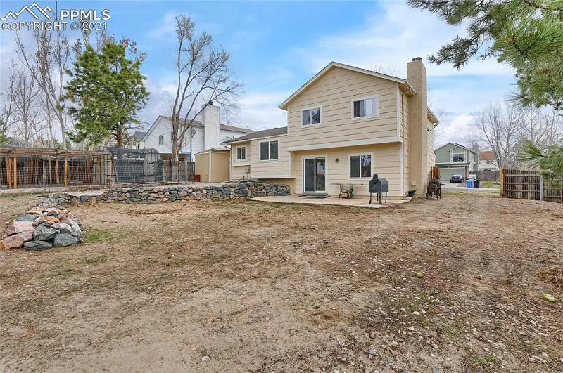 Building Photo - 6910 Churchwood Cir