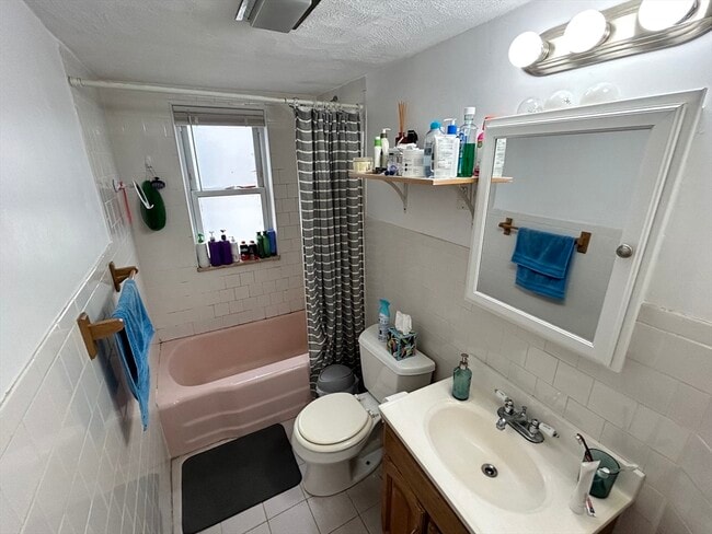 Building Photo - 328 Beacon St