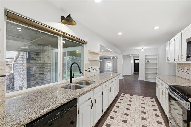 Building Photo - 3736 Walnut Dr