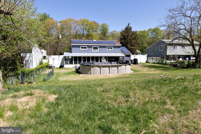 Building Photo - 912 Aston Martin Dr