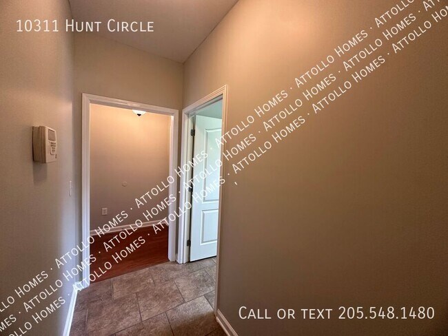 Building Photo - 10311 Hunt Cir