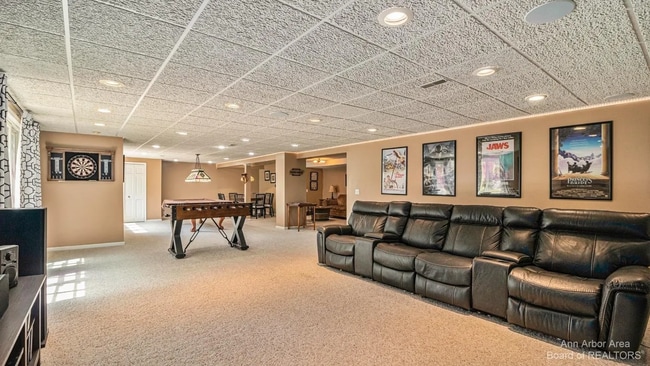 Building Photo - 50145 Tottenham Ct