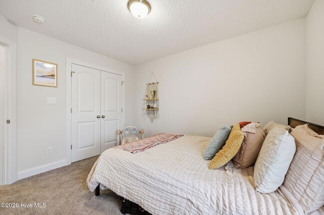 Building Photo - 708 Puppy Drum Ln
