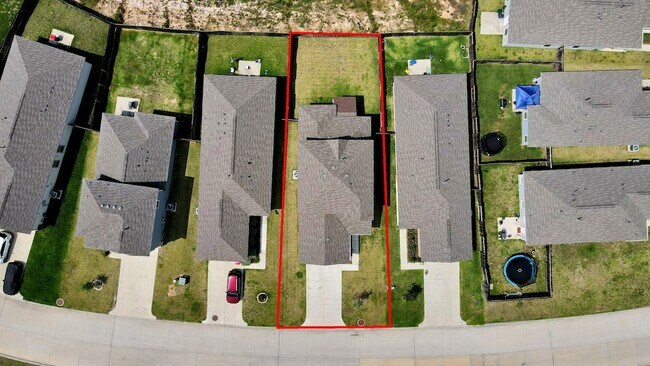 Building Photo - 16489 Moss Ln