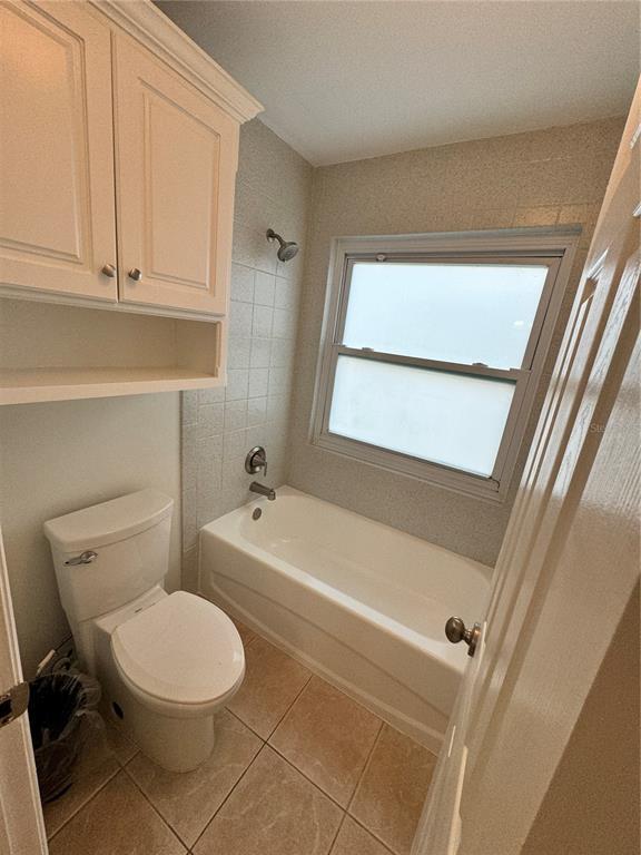 Building Photo - 2400 Feather Sound Dr